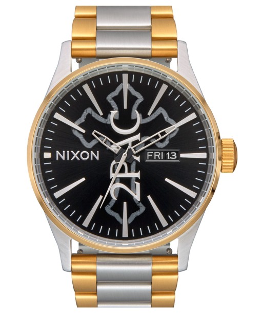 Nixon x 2PAC Sentry Stainless Steel Watch Le MVP de beaucoup