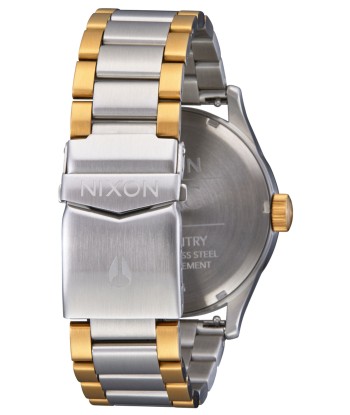 Nixon x 2PAC Sentry Stainless Steel Watch Le MVP de beaucoup