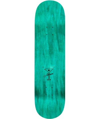 Noelle Team 8.75 Skateboard Deck est présent 